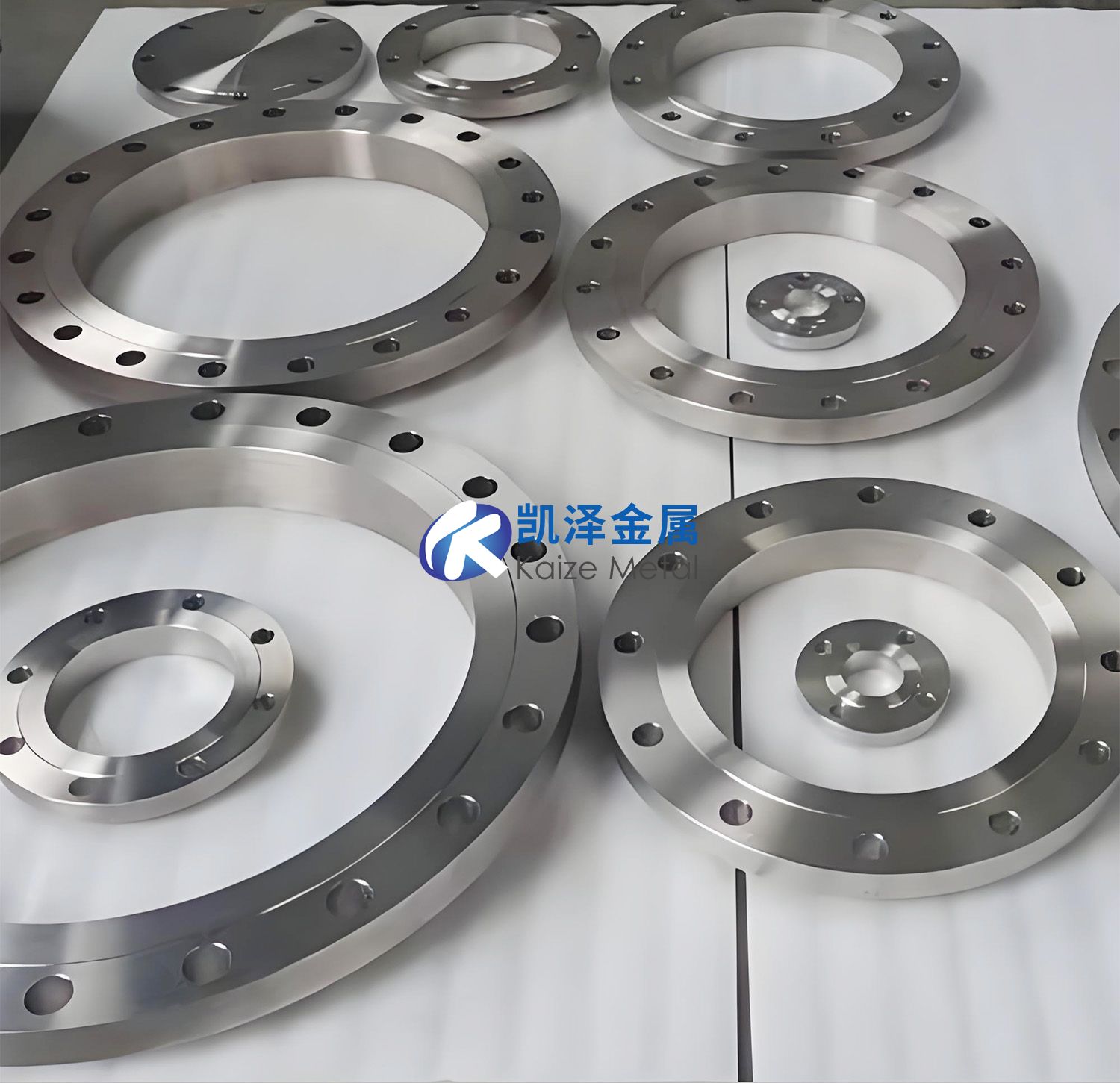 密封與強度的博弈:高壓法蘭結構優化及腐蝕防護一體化解決方案 密封與強度的博弈:高壓法蘭結構優化及腐蝕防護一體化解決方案